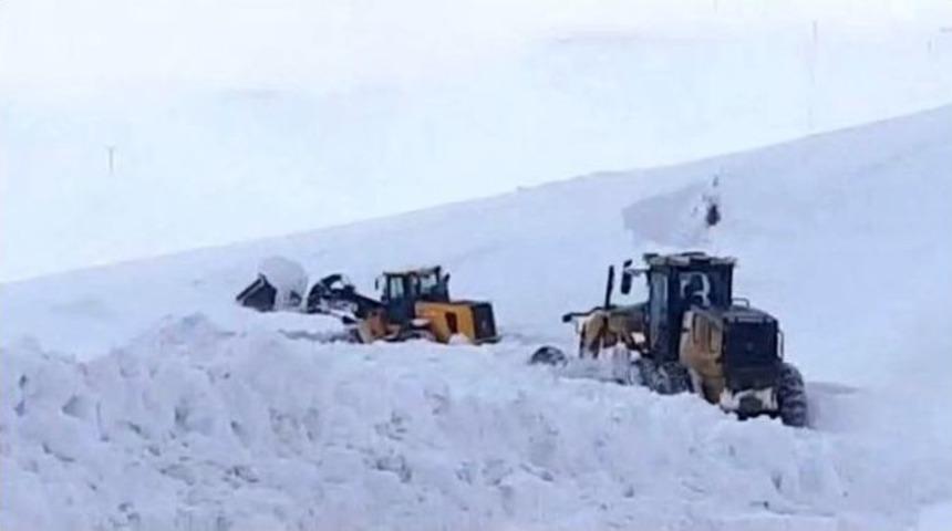 Kardan Kapanan Yolların Tamamı A&ccedil;ıldı