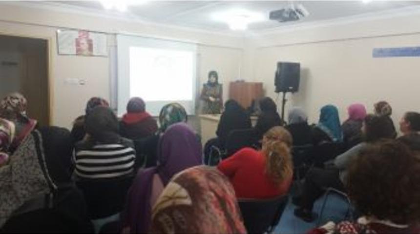 Gesmek&rsquo;lilere &rsquo;anne-baba Olmak&rsquo; Semineri