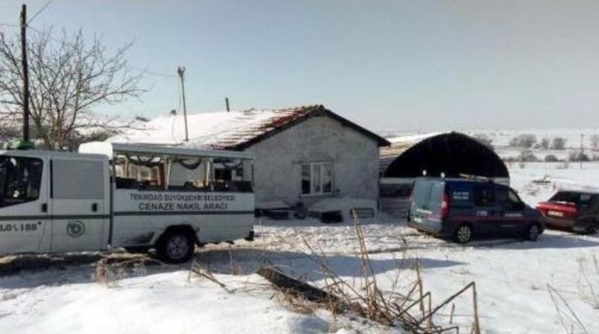 Oğluna Yemek G&ouml;t&uuml;ren Anne &Ouml;l&uuml;s&uuml;n&uuml; Buldu