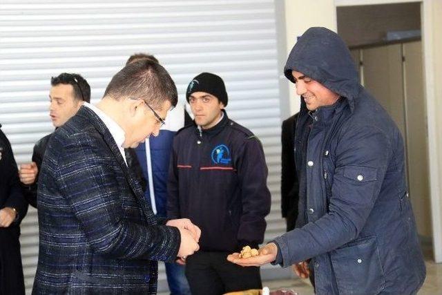 Başkan Subaşıoğlu, İlbade Pazaryeri&rsquo;ni Ziyaret Etti 2