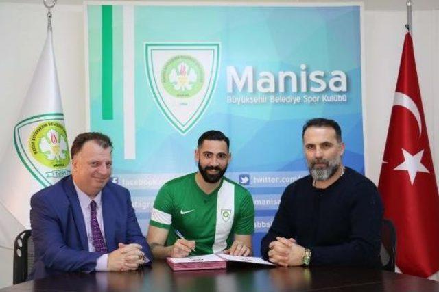 Manisa B&uuml;y&uuml;kşehir Belediyespor da Iki Imza 1