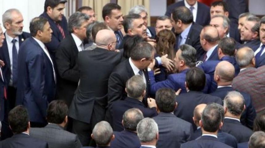 Tbmm'de Ek Fotoğraflar