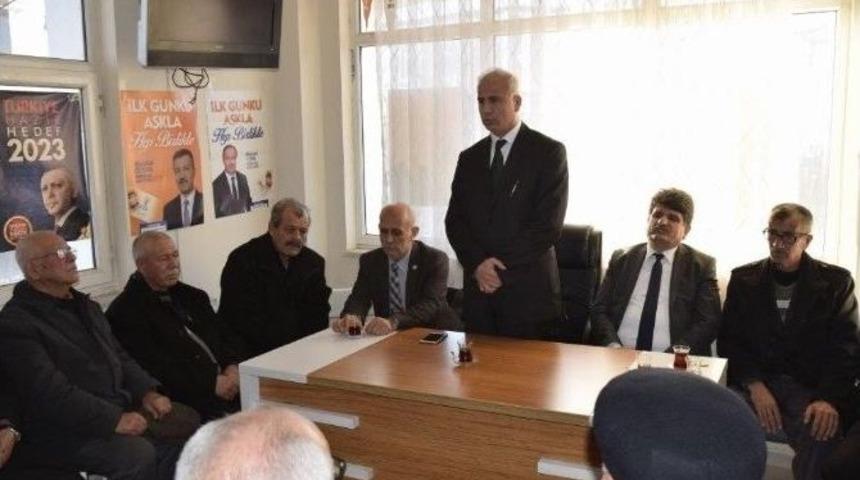 Bahşılı&rsquo;da Sp&rsquo;li 3 Belediye Meclis &Uuml;yesi Ak Parti&rsquo;ye Ge&ccedil;ti