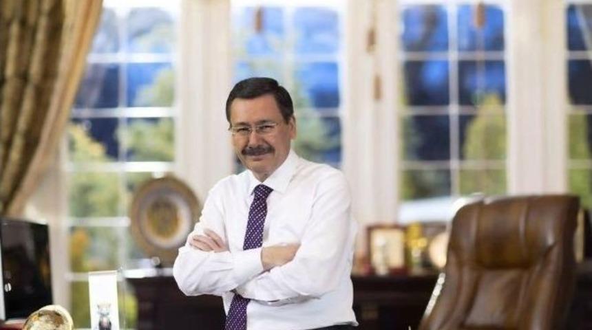 Melih G&ouml;k&ccedil;ek," Trump&rsquo;u Cumhurbaşkanımıza Benzettim"