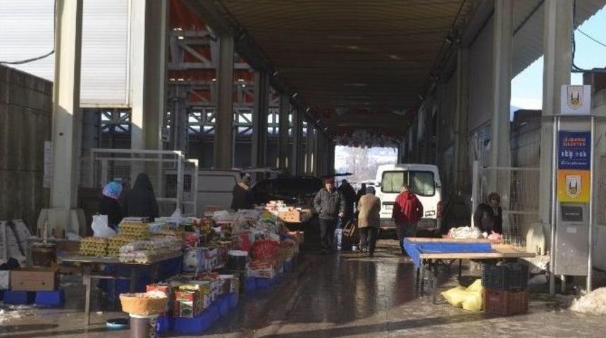 Soğuk Hava Pazarcıyı Vurdu