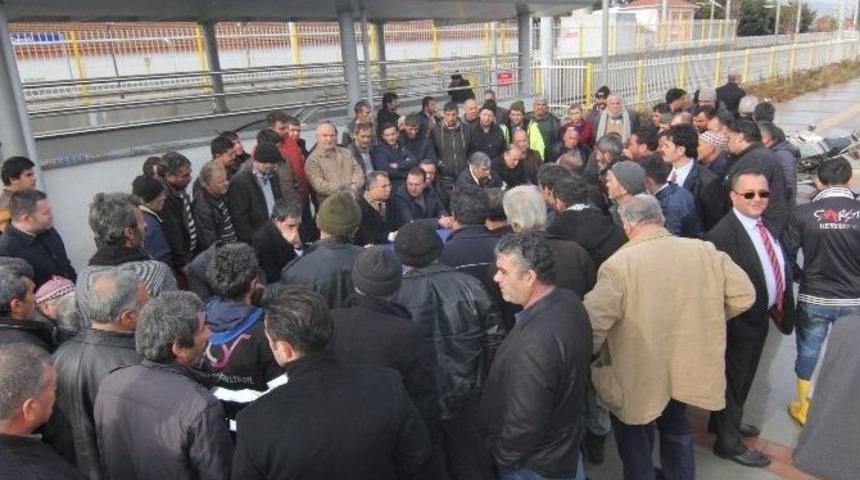 Başkan Soylu&rsquo;dan Seraları &Ccedil;&ouml;ken Vatandaşlara Ziyaret