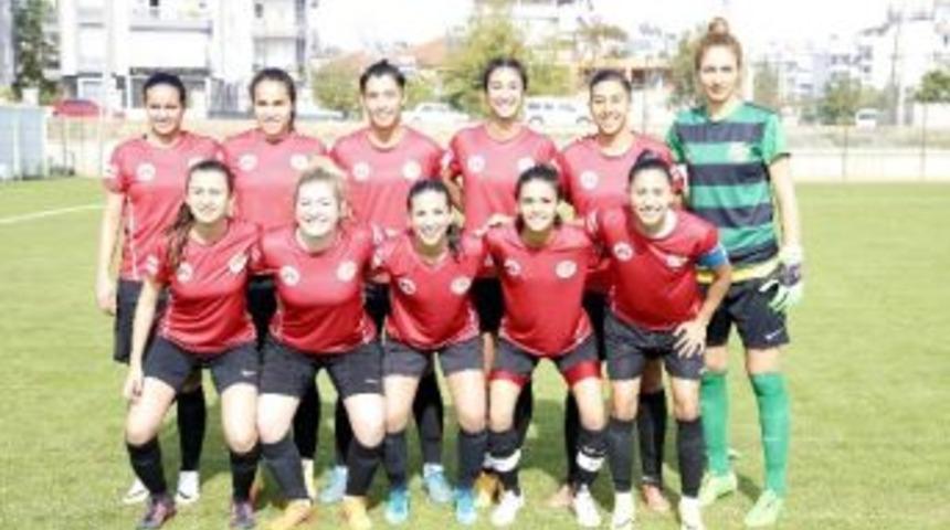 D&ouml;şemealtı, Ataşehir Belediyespor&rsquo;u Konuk Ediyor