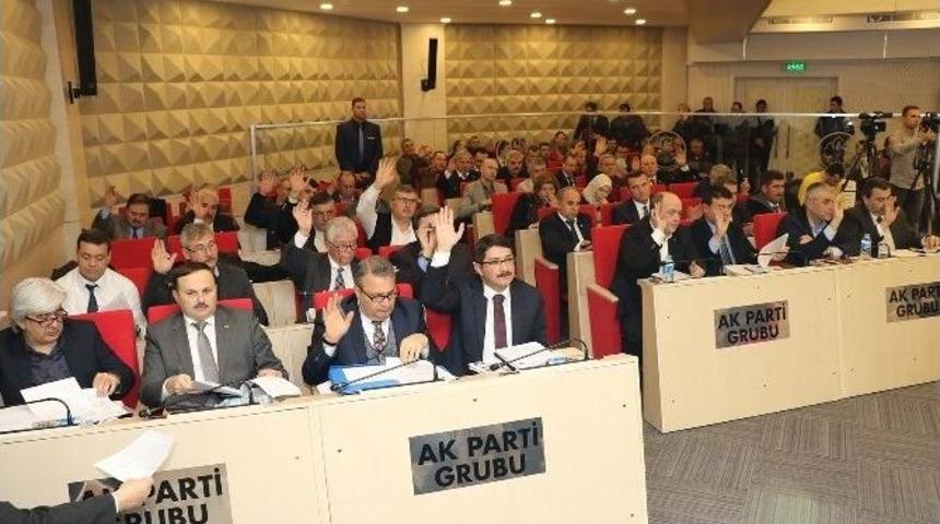 Akhisar Belediyespor&rsquo;a Her T&uuml;rl&uuml; Destek Verilecek