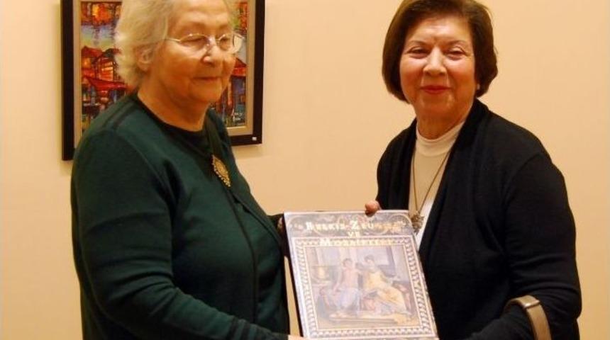 Sanko Sanat Galerisi&rsquo;nde Kolaj Sergisi