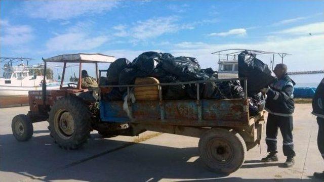 Karataş Limanı Temizlendi 1