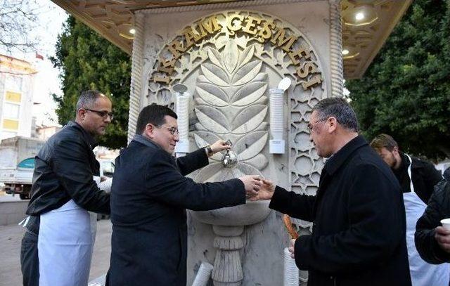 Kepez Belediyesi Sıcak &Ccedil;orba Dağıtıyor 1