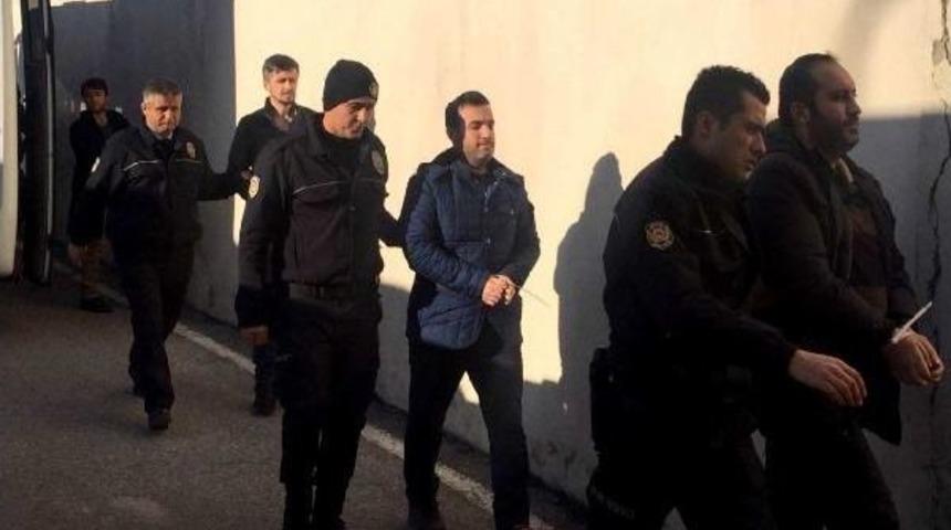 Sakarya'da Fet&ouml; Soruşturmasında 19 Polis Adliyeye Sevk Edildi