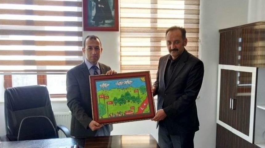 Adilcevazlı &Ouml;ğrencilerden Polise Tam Destek