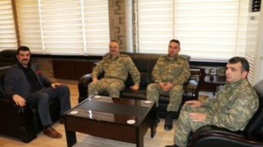 20. Zırhlı Tugay Komutanı İsmail Hakkı K&ouml;seali&rsquo;den Kaymakam Yosunkaya&rsquo;yı Ziyaret