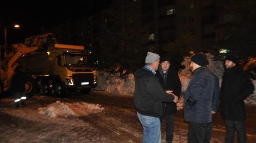 Seydişehir&rsquo;de Kar Temizleme &Ccedil;alışması