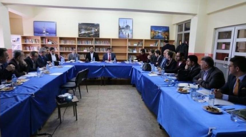 M&uuml;d&uuml;r Sabahattin D&uuml;lger: D&uuml;nya Hızla Değişiyor