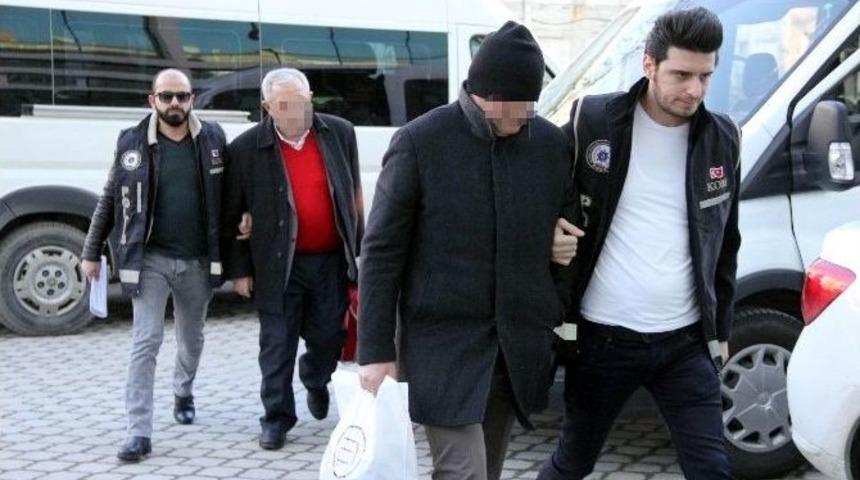 Fet&ouml;&rsquo;den G&ouml;zaltına Alınan 23 Kişiden 5&rsquo;i Adliyede