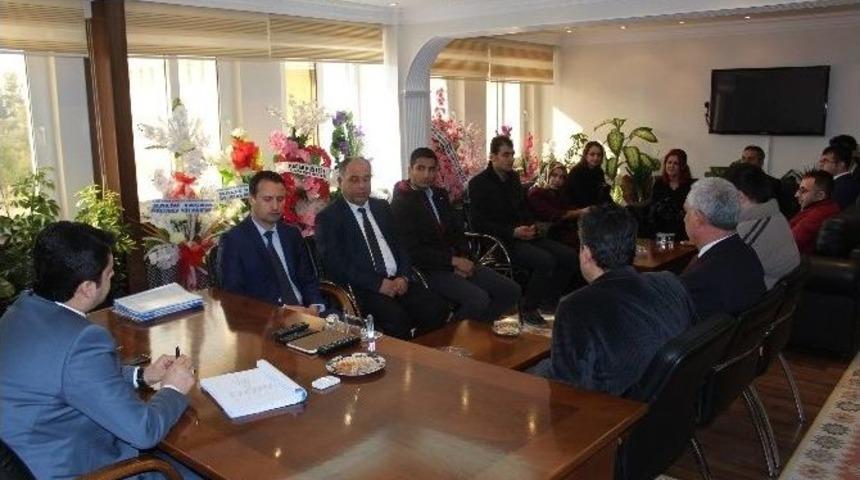 Samsat Kaymakamı Yıldırım; "geleceğimiz &Ouml;ğretmenlerin Elinde Şekillenecek"