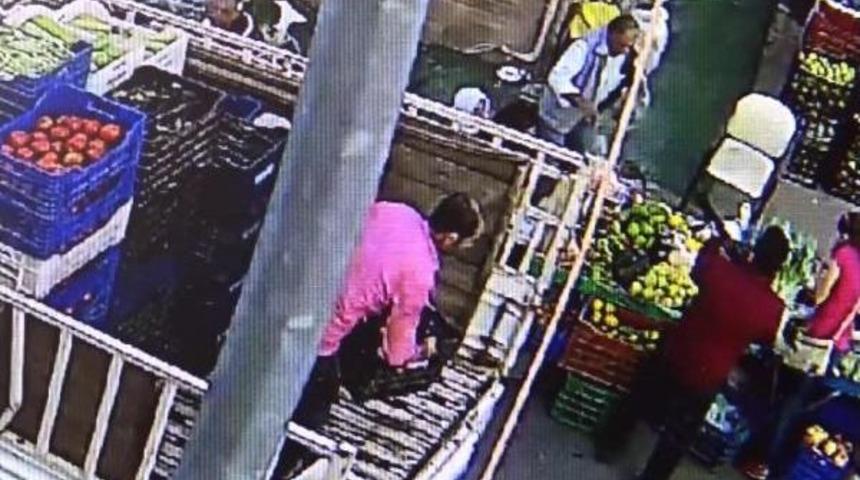 Pazarcı, Dayısını Fet&ouml; Lideri Diye &Ouml;ld&uuml;rm&uuml;ş