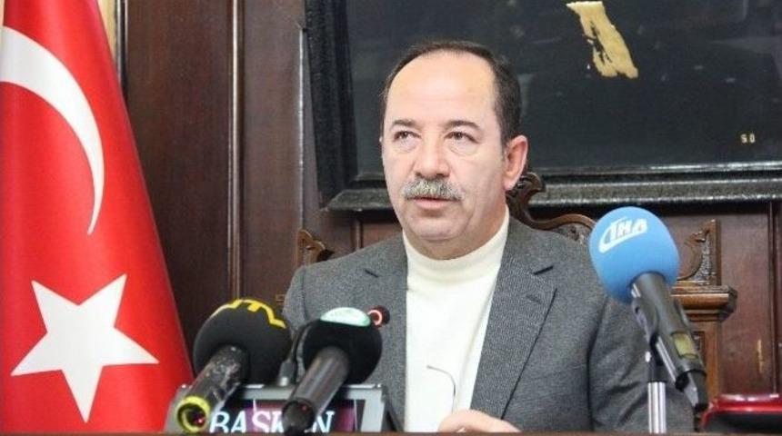 Edirne Belediyesi 900 Personelle 8 G&uuml;nd&uuml;r Karla M&uuml;cadele Veriyor