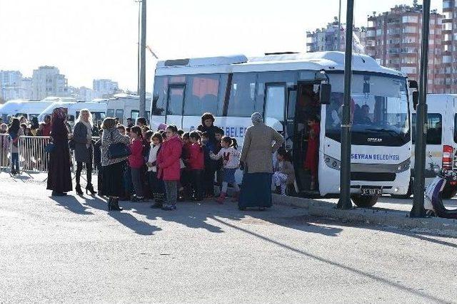 Seyhan Belediyesi’nden Kitap Fuarına Ücretsiz Ulaşım Hizmeti