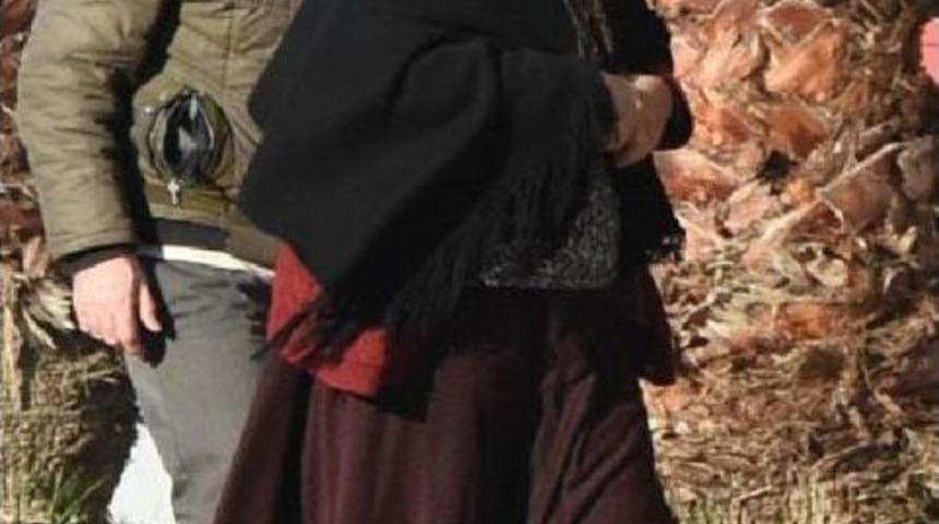 İzmir Adliyesi Saldırısında 2'nci Ter&ouml;ristin Cesedini Almaya Anne Ve Babası Geldi