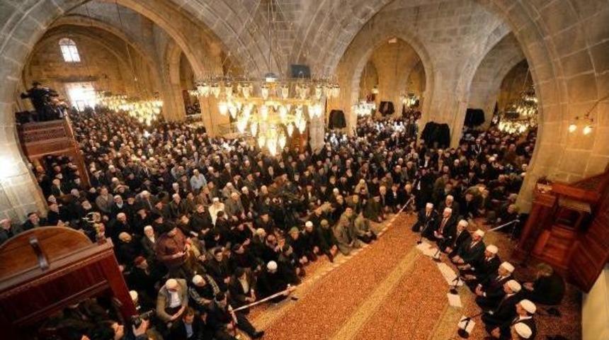 Erzurum'da 484'&uuml;nc&uuml; 'binbir Hatim' Duası Yapıldı