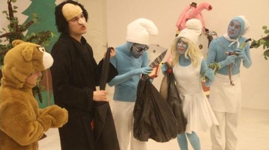 Sarıg&ouml;ll&uuml; &Ccedil;ocuklar Şirinlerle Coştu