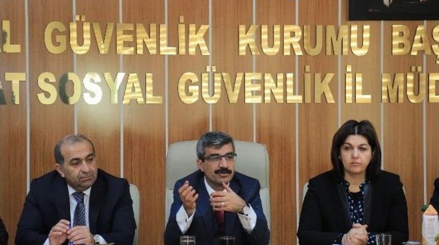 Yozgat&rsquo;ta &lsquo;&ccedil;alışma Hayatında Milli Seferberlik&rsquo; Anlatıldı