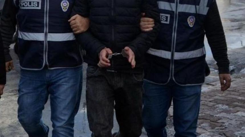 Atletten Yaptığı Kar Maskesini Takmayı Unutan Gasp&ccedil;ı Yakalandı