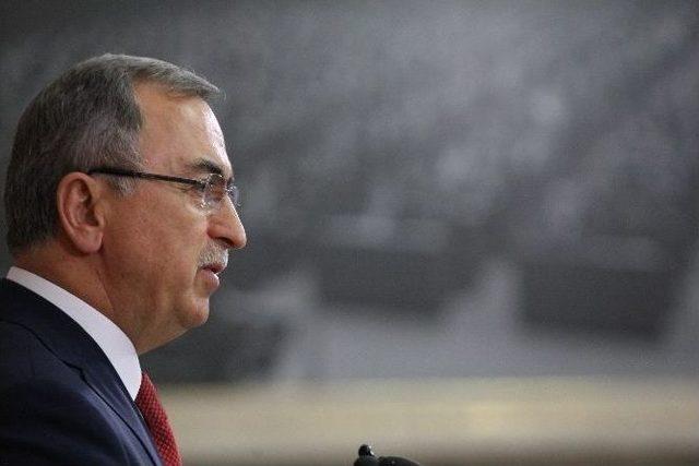 Ak Partili Vekil Petek: "chp Zihniyeti Yeni Anayasa S&uuml;recini Şiddet Ve Provokasyonlarla Engellemek İstemektedir" 1