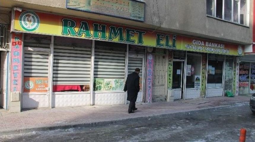 Rahmet Eli Derneği&rsquo;nden 2 Bin 917 Aileye Yardım