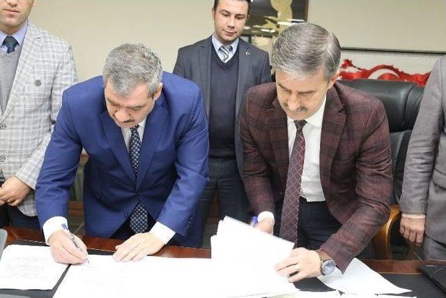 T&uuml;rk Yerel Hizmet-sen İle Sosyal Denge S&ouml;zleşmesi İmzalandı 1