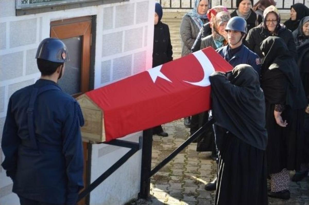 Eski Cumhurbaşkanlığı Muhafız Alayı Komutanı Burakan Askeri T&ouml;renle Uğurlandı