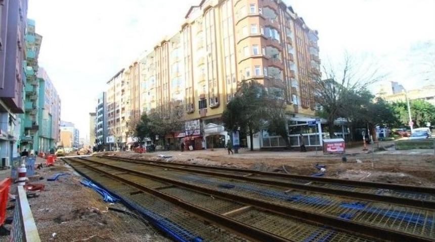 Adliye Ve Yeni Cuma Önünde Tramvay Çalışmaları İlerliyor
