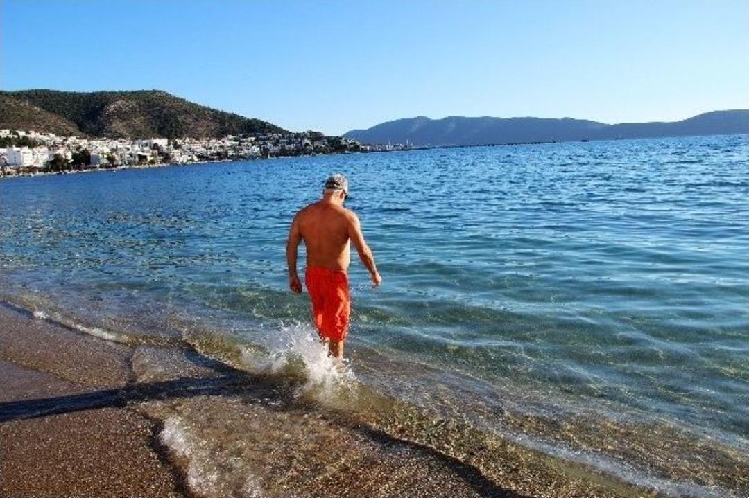 T&uuml;rkiye&rsquo;de Kar &Ccedil;ilesi, Bodrum&rsquo;da Deniz Keyfi