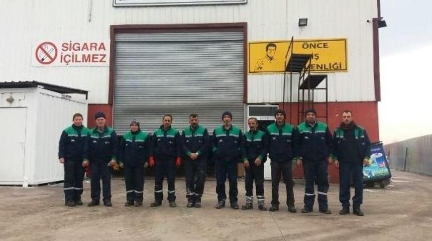 İzmit&rsquo;te Geri D&ouml;n&uuml;ş&uuml;m Konteynırları Yıkanıyor