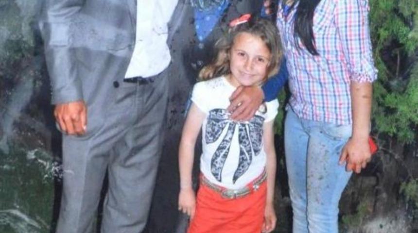 Yangında Hayatını Kaybeden Aynı Aileden 3 Kişi Toprağa Verildi