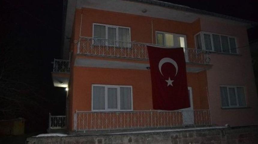 Afyonkarahisar&rsquo;a Şehit Ateşi D&uuml;şt&uuml;