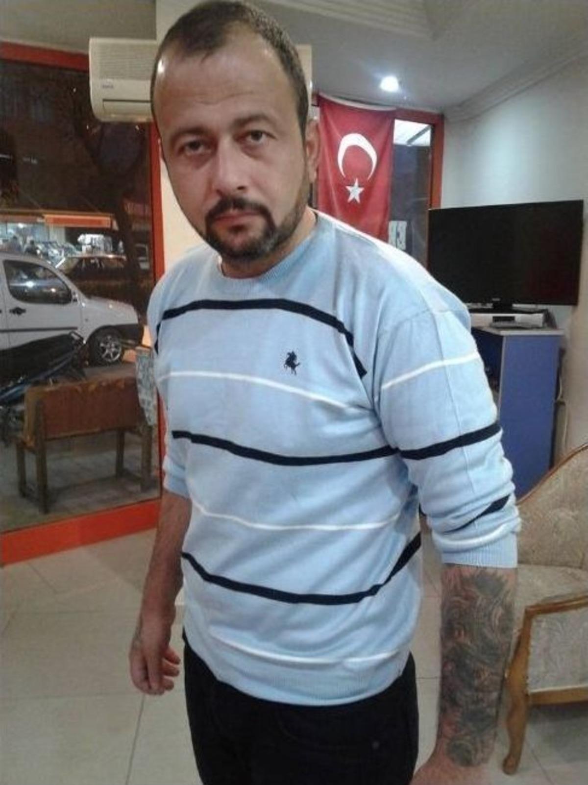 Murat &Uuml;nal Toprağa Verildi