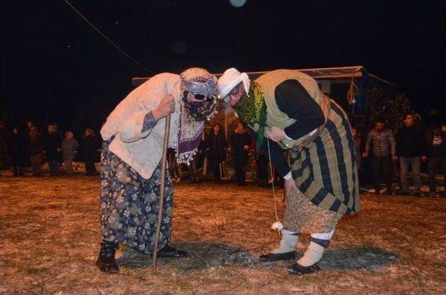 &lsquo;livera&rsquo;da Kalandar Kutlamaları Yapıldı 1