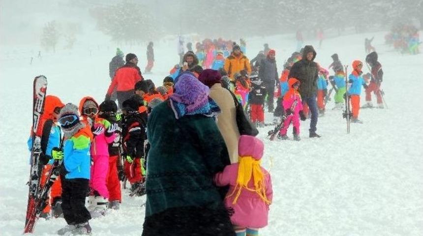 Sömestr Tatili Öncesi Palandöken’de Yüzler Güldü
