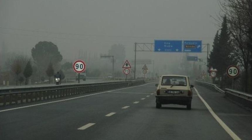 Aydın&rsquo;da Sis Ulaşımı Olumsuz Etkiledi
