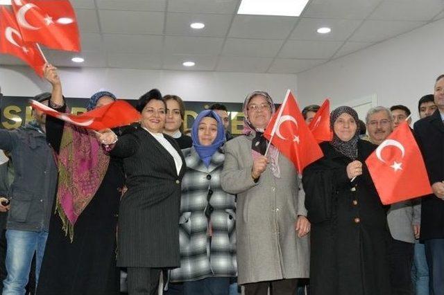 "darbeye Direnen Cesur Y&uuml;reklerle Millet Olduk" Programı 2