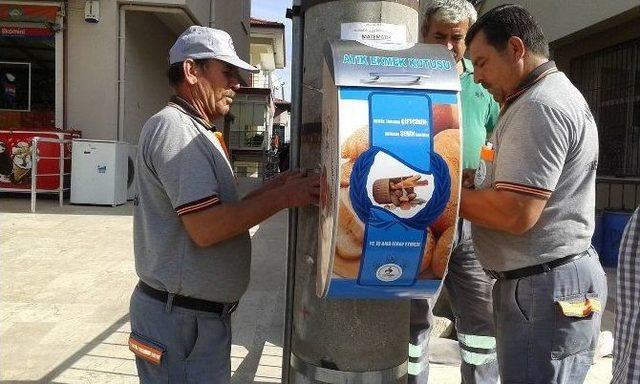 Pamukkale’de Bayat Ekmekler Çöp Olmuyor