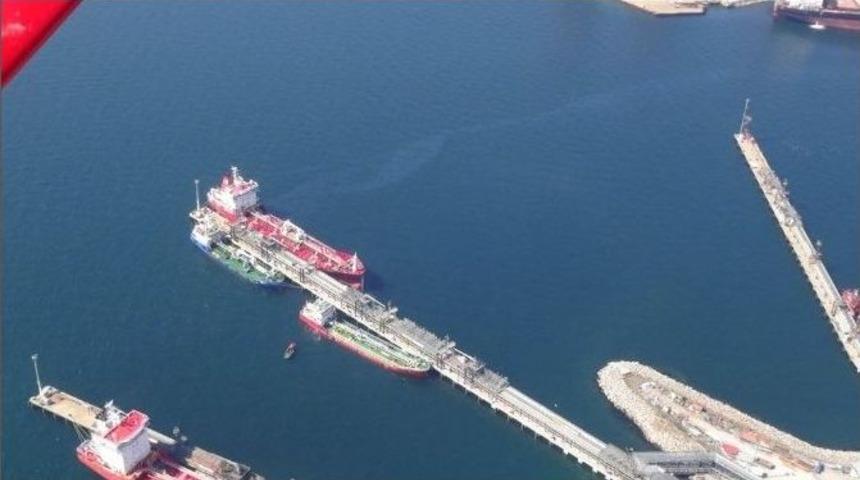 K&ouml;rfez&rsquo;i Kirleten Gemilere 884 Bin 520 Tl Ceza Kesildi