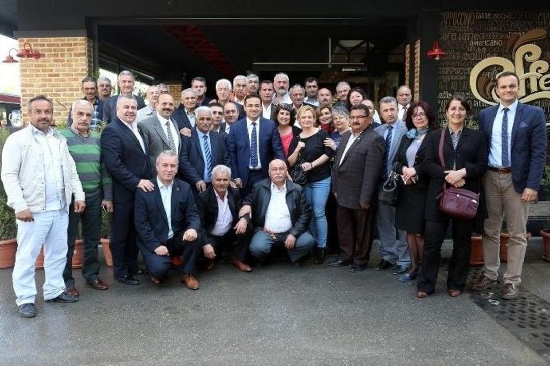 Bornova&rsquo;da Muhtarlara Tam Destek