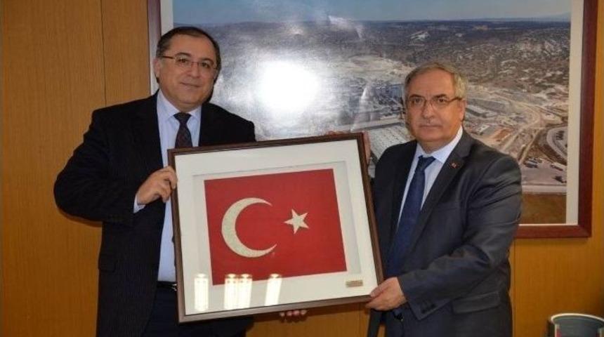 Genel M&uuml;d&uuml;r Mehmet Şevki Erol: K&uuml;maş, T&uuml;rkiye&rsquo;nin En B&uuml;y&uuml;k Refrakter Malzeme &Uuml;reticisidir