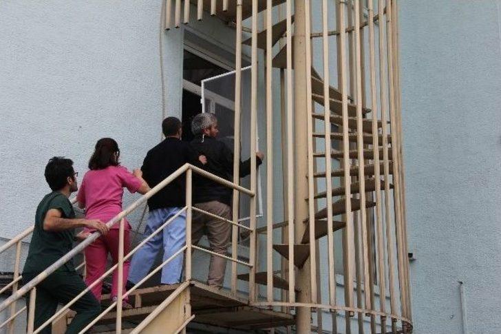 Şişli Etfal Hastanesinde Yangın Paniği G4