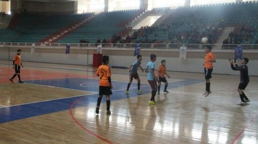 Diyarbakır’da Futsal Müsabakaları Tamamlandı